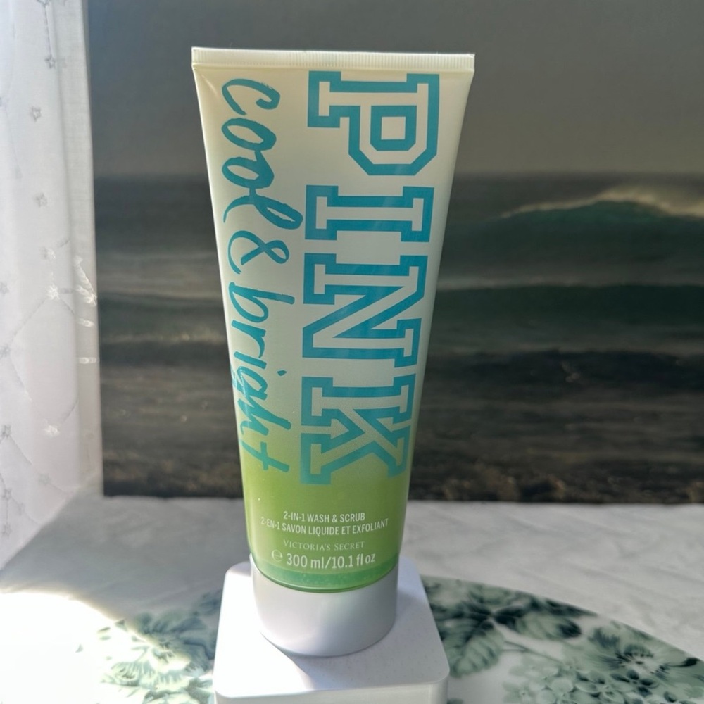 New Victorias Secret Pink 2-In-1 Body Scrub & Wash Cool & Bright Tube